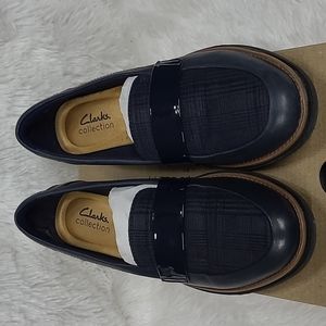 Clarks® Sharon Gracie Women's Navy Blue Loafers size 7